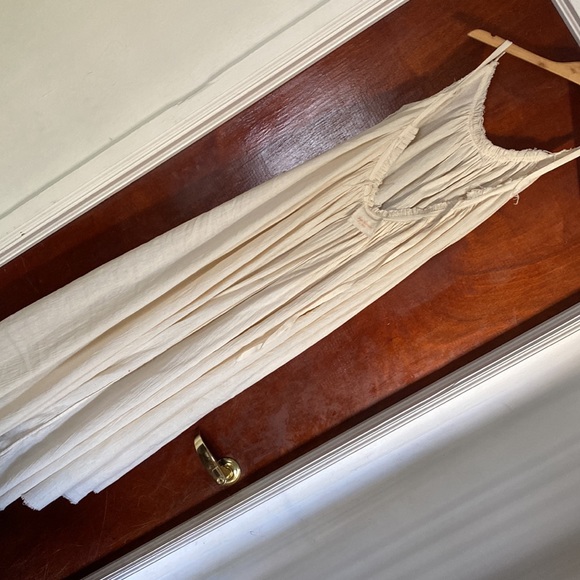 Loup Charmant gather Nova dress in natural gauze cotton - Picture 7 of 8